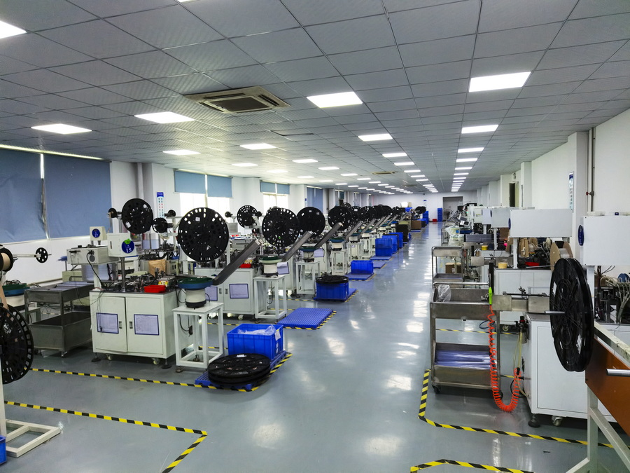 步步精全自動生產(chǎn)中心